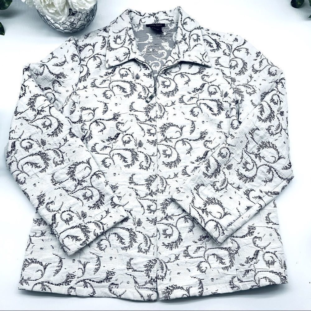 Tara Ryan Textured Light Zip Up Jacket LARGE